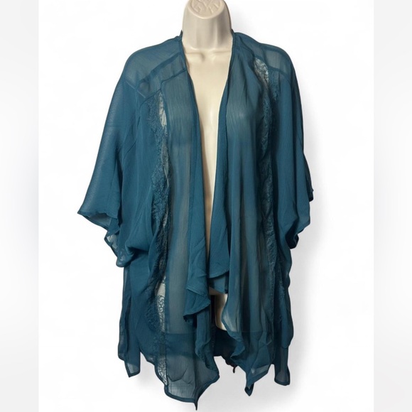 Chiffon  Lacey Kimono‎ - Picture 1 of 16